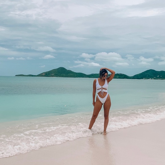 Meet your Posher, Vanessa - Picture 1 of 1